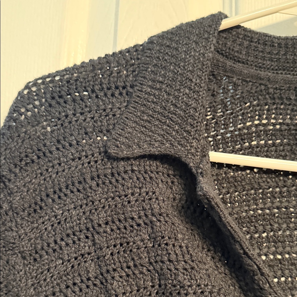 Abercrombie & Fitch Black Knit Short-Sleeve Cardigan - Picture 4 of 5